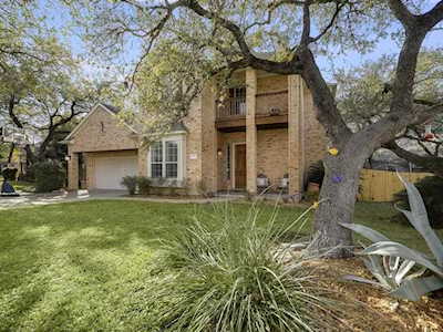 10904 Ariock LN Austin, TX 78739