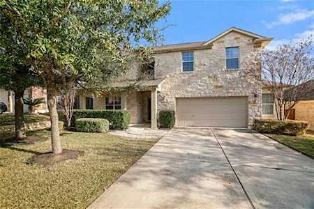 4202 Fairmeadow DR Round Rock, TX 78665