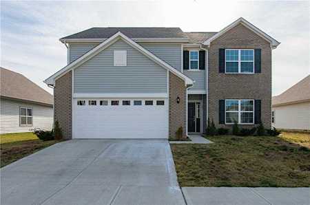 897 Adena Ln Westfield, IN 46074