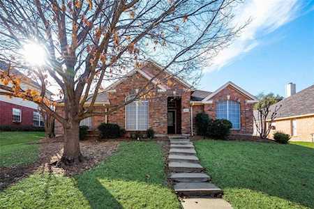 1640 Overcup Lane Keller, TX 76248