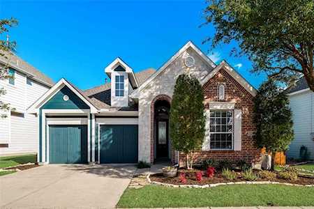 2204 Grizzly Run Lane Euless, TX 76039