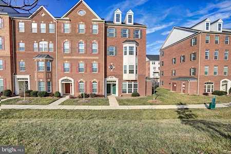 21698 Pattyjean Terrace Ashburn, VA 20147