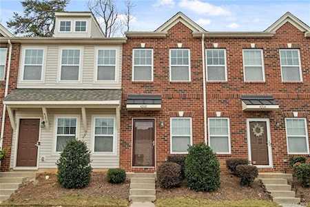 4268 Sutwick Dr Charlotte, NC 28269