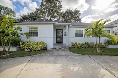 322 35th Ave NE St Petersburg, FL 33704