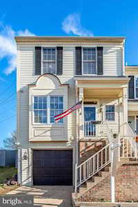 6857 Malton Ct Centreville, VA 20121