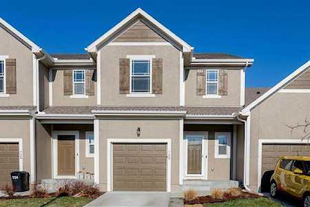 720 W Shawnee Ct Gardner, KS 66030