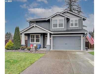 2563 NE Verbena Cir Camas, WA 98607