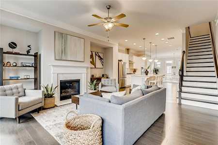 2303 Mclean Chase SE Smyrna, GA 30080
