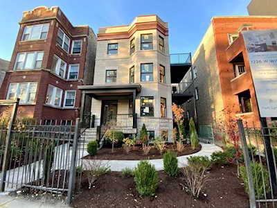 1226 W Winnemac Ave #3S Chicago, IL 60640