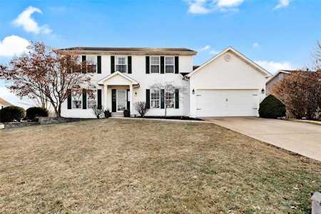 102 Middlesburg Ct Ofallon, MO 63368