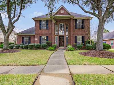 2923 Cherry Mill Ct Houston, TX 77059