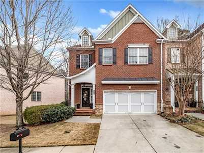 3381 Kiveton Ct Peachtree Corners, GA 30092