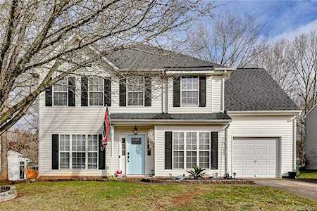 125 Leafmore Ct Waxhaw, NC 28173