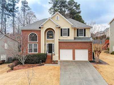 2719 Harper Woods Dr Marietta, GA 30062