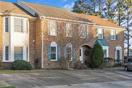 5311 Kindlewood Dr Virginia Beach, VA 23455