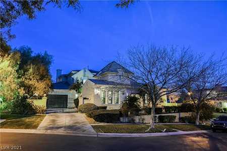 1200 Dry Point Ct Las Vegas, NV 89144