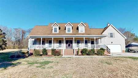 122 Jae Ct Moyock, NC 27958