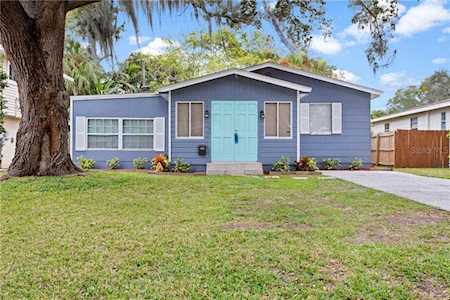 1743 Maryland Ave NE St Petersburg, FL 33703