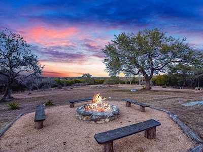 141 Lookout DR Wimberley, TX 78676