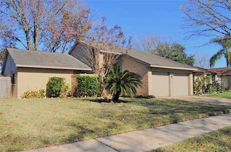13422 Lyndonville Dr Houston, TX 77041