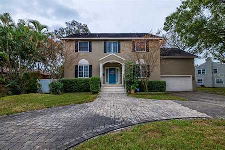 1135 Monterey Blvd NE St Petersburg, FL 33704