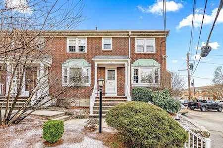 50 Lake Street #E Winchester, MA 01890