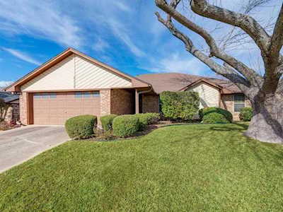 3117 Ruby Street Bedford, TX 76021