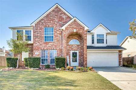 111 Chinos Trail Justin, TX 76247