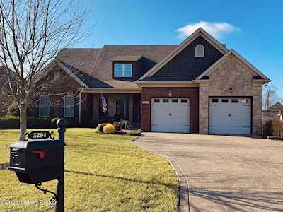 5204 Rock Bend Pl Louisville, KY 40241