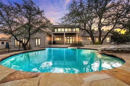 4401 Hennig DR Austin, TX 78738