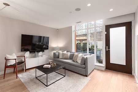 1386 Seymour Street Vancouver, BC V6B 3P3