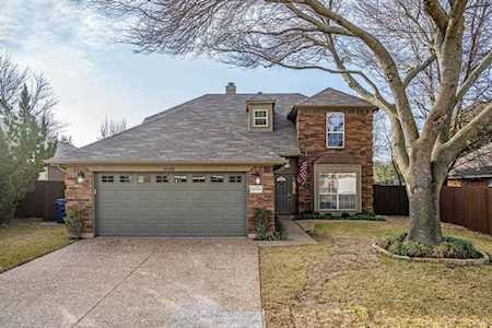 6008 Hilltop Drive Watauga, TX 76148