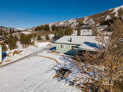 147 Mores Creek Rim Road Boise, ID 83716