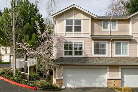 5129 164th Ave SE #22 Bellevue, WA 98006