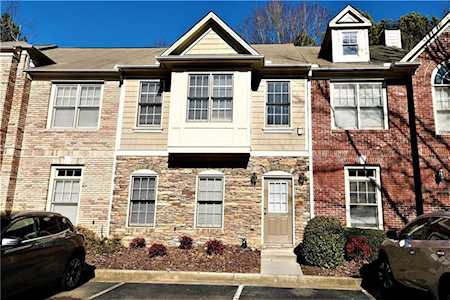 1208 Harris Commons Place Roswell, GA 30076