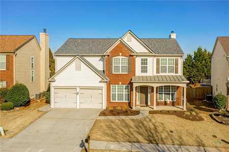705 Aroura Dr Woodstock, GA 30188
