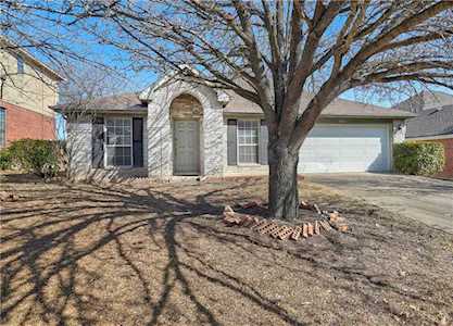 2202 Fuzz Fairway Austin, TX 78728