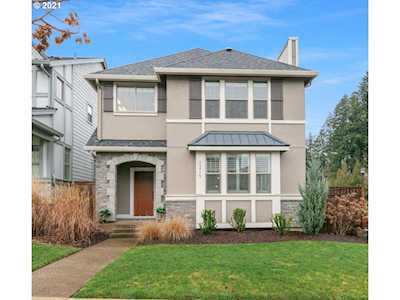 13715 SW 171st Ave Sherwood, OR 97140