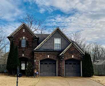 480 Green Willow Cv Oakland, TN 38060