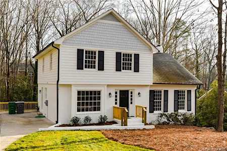 6329 Honegger Dr Charlotte, NC 28211
