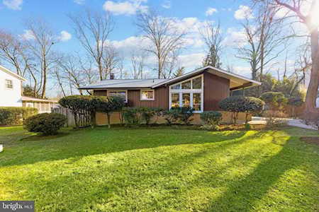 8505 Cottage St Vienna, VA 22180