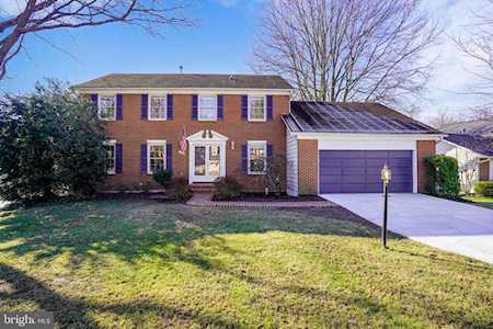 10186 Red Spruce Rd Fairfax, VA 22032