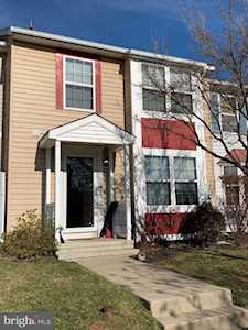 6243 Meadowcroft Rd Eldersburg, MD 21784