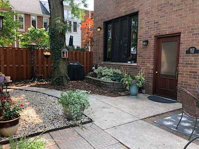 1631 N Vine St Chicago, IL 60614