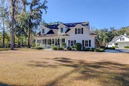 19 W Martingale Bluffton, SC 29910