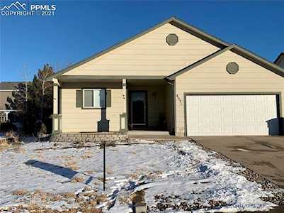 4631 Fencer Road Colorado Springs, CO 80911