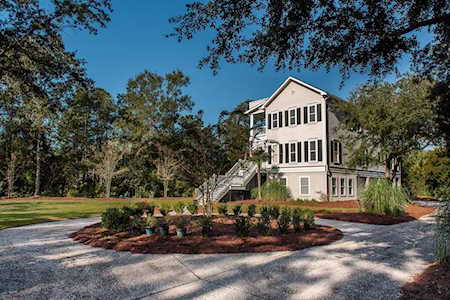 310 Commonwealth Rd Mount Pleasant, SC 29466