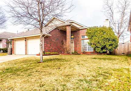 1361 Honeysuckle Lane Lewisville, TX 75077