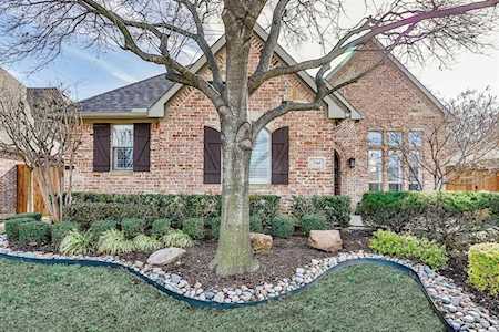 7565 Fossil Ridge Drive Frisco, TX 75034