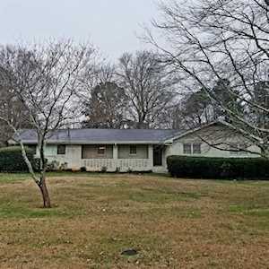 1738 Poinsettia Dr Marietta, GA 30062